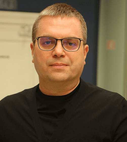 Директор по развитию